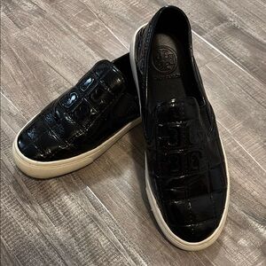 Tory Burch Black Slip-On women’s Shoes